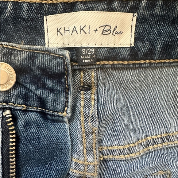 NWT ADORABLE & FUN FLOWER PRINT JEANS - Picture 5 of 6